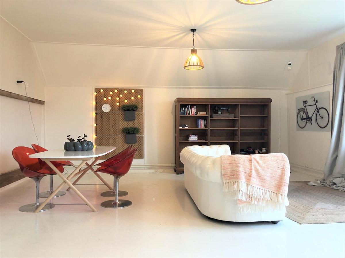 B&Nb The Barnhouse Bed & Breakfast Bergambacht ภายนอก รูปภาพ